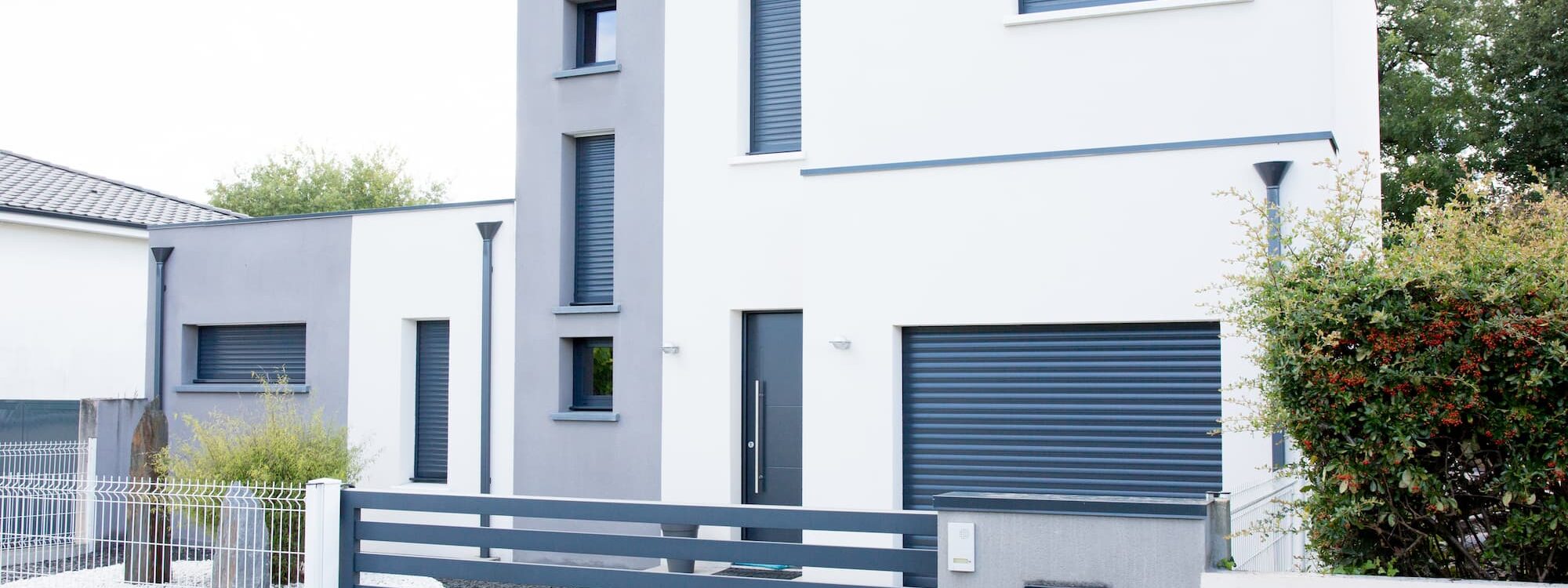 GARAGE1 2000X750 | Fermeture et automatisme WG Quelles sont les options de commande à distance de portail motorisé ? Strasbourg